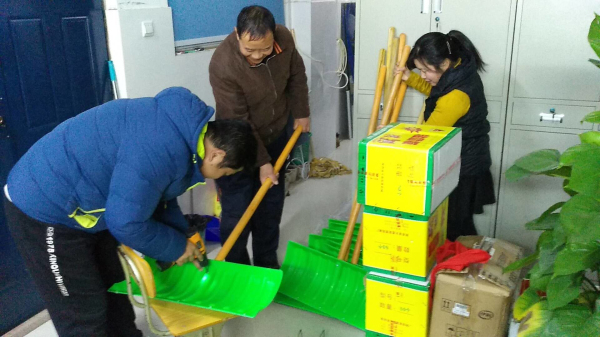 提前准备清扫工具.jpg