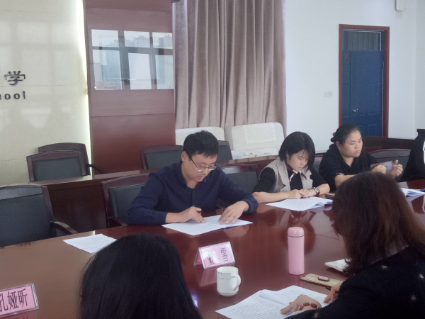骆正伟主任汇报材料.jpg