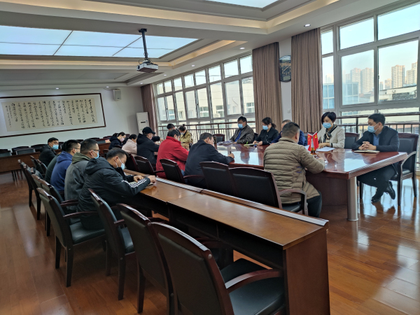 1.郑州市第十四高级中学学习贯彻党的十九届六中全会精神.jpg