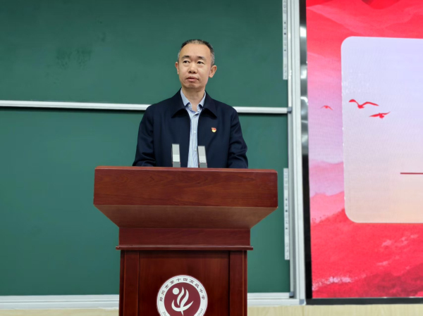 5马书记作闭幕致辞.jpg