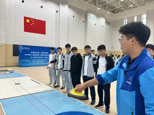 3、展示醍醐的姿势和发力的方法.jpg